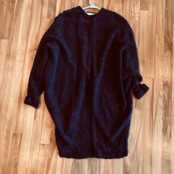 Oversized Cardigan - Picture 8 of 8